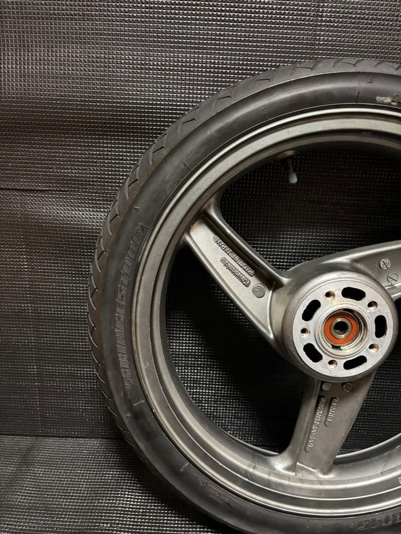 zrx400 純正ホイール　フロントホイール