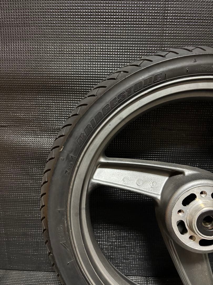 zrx400 純正ホイール　フロントホイール