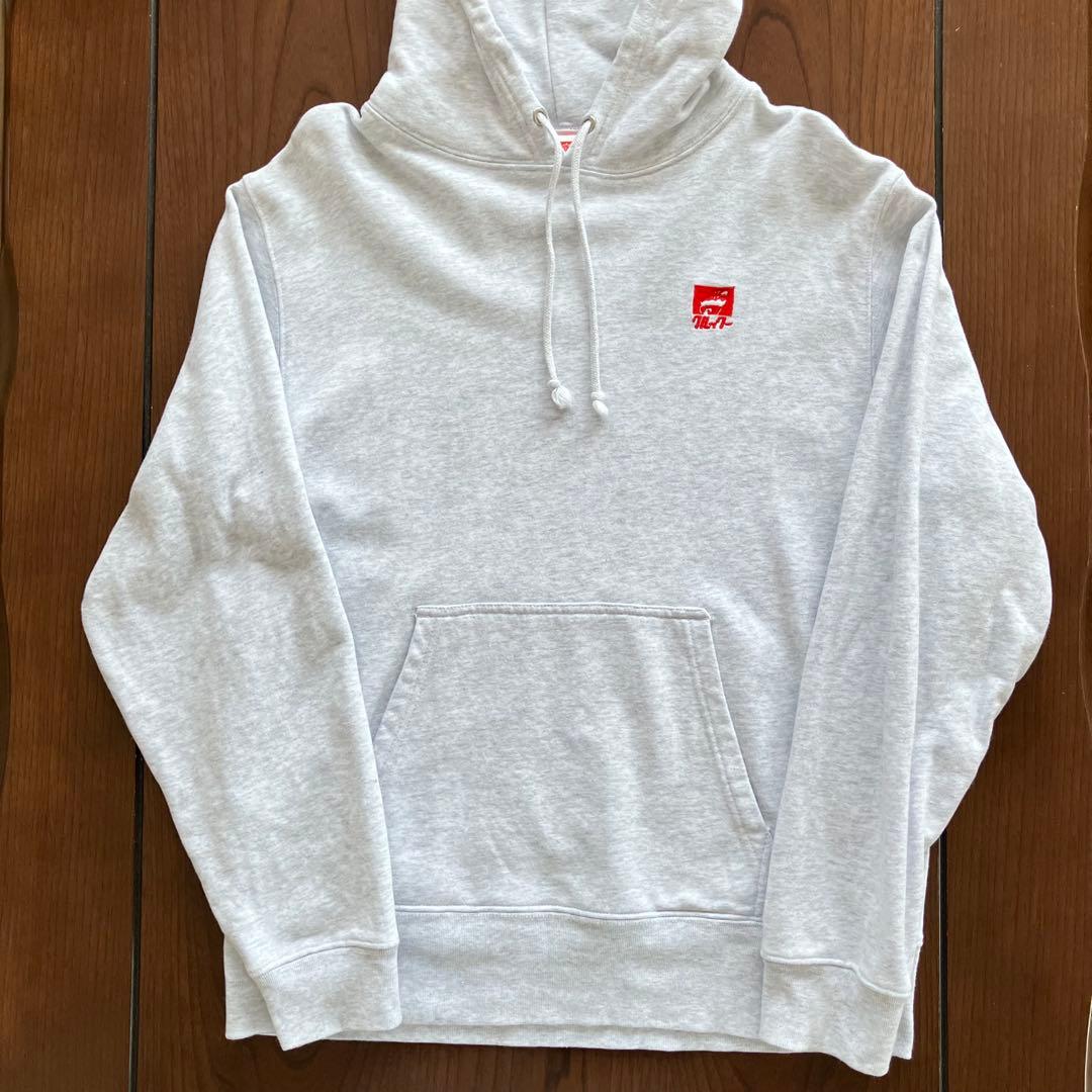 シソンヌじろうさん　クルックー　フーディ　グレー