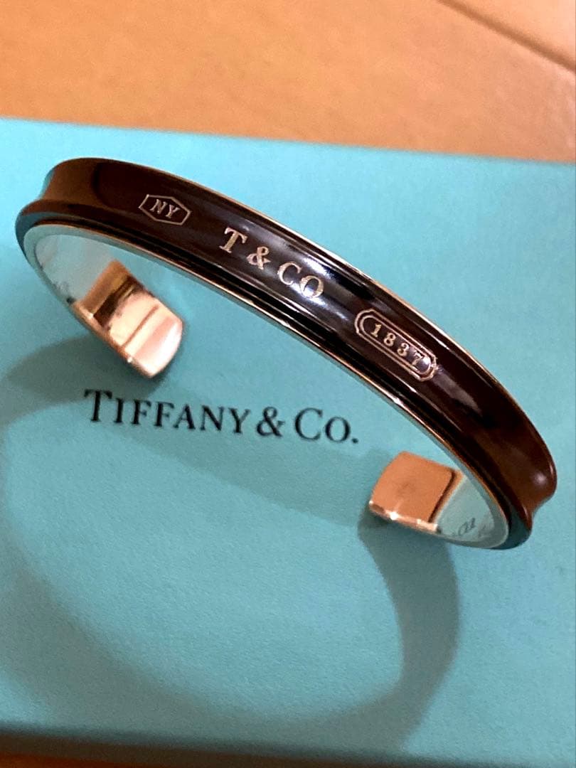 Tiffany ティファニー 1837 ブラック チタン バングル ナロー カフ