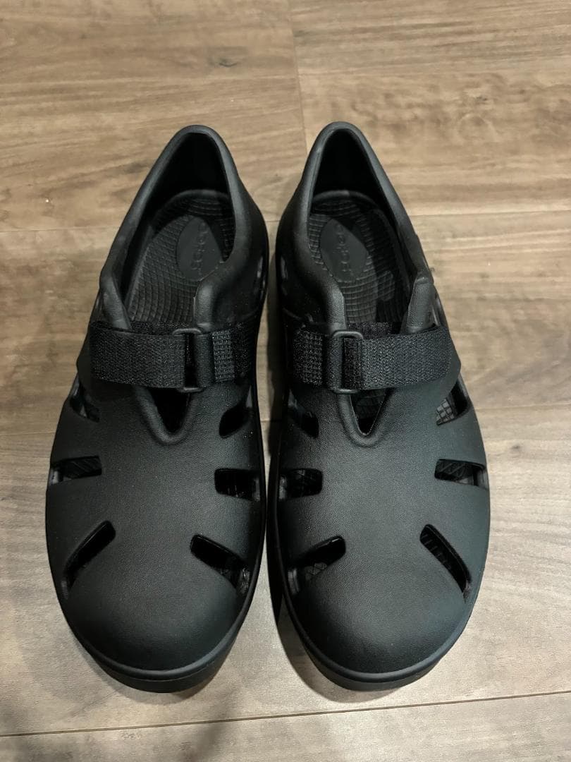 [ウーフォス] スポーツサンダル OOcandOO メンズ ブラック 27cm