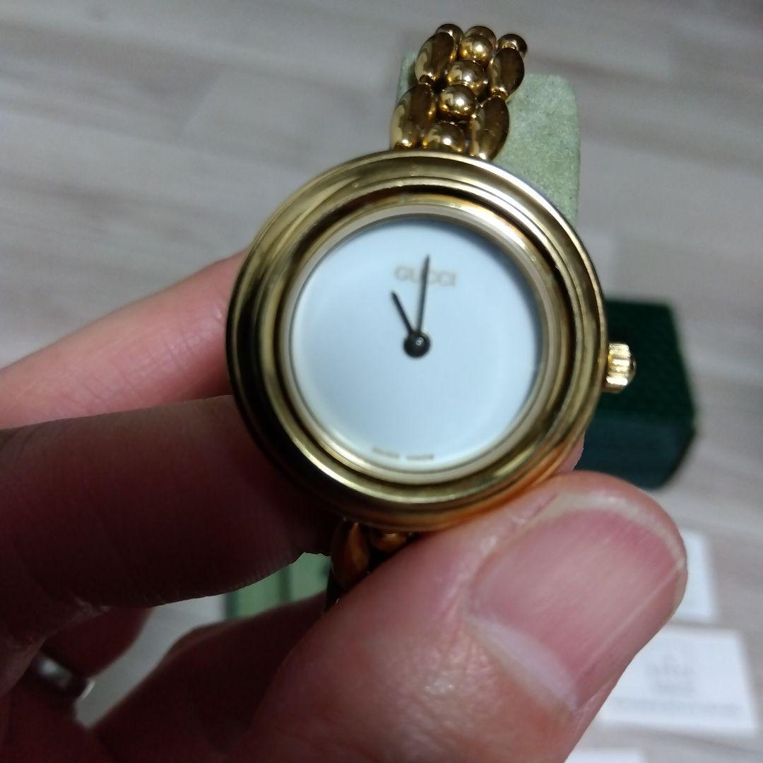 GUCCI ゴールド 腕時計　チェンジベゼル付き