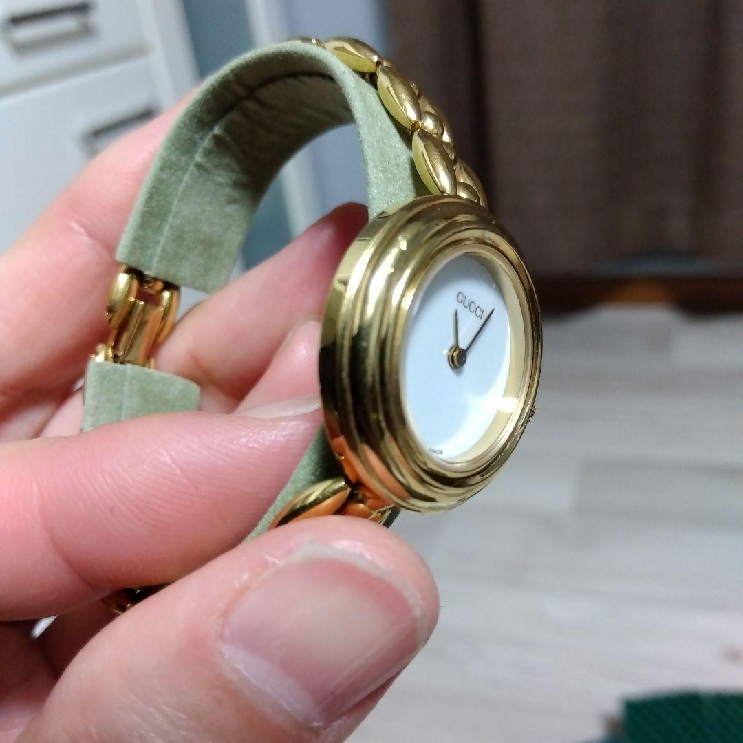 GUCCI ゴールド 腕時計　チェンジベゼル付き