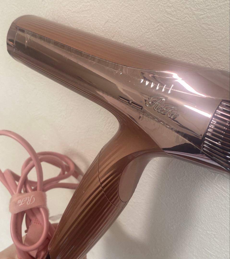 リファビューティックドライヤー