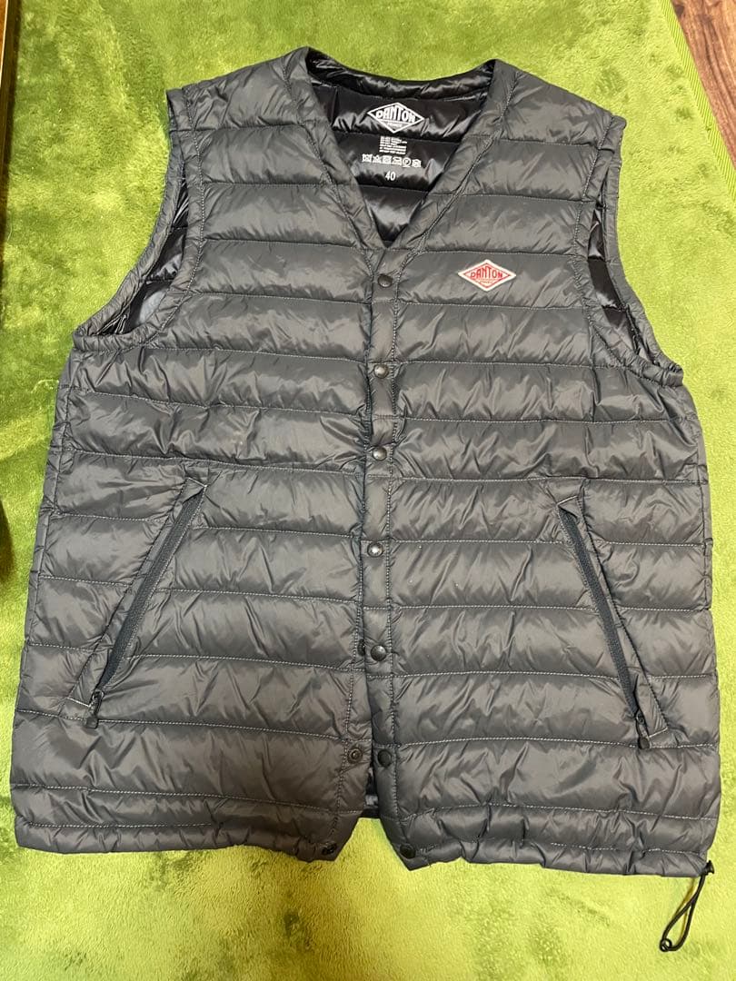 ぐ*ち様 インナーダウンベスト チャコールグレー 40 DANTON