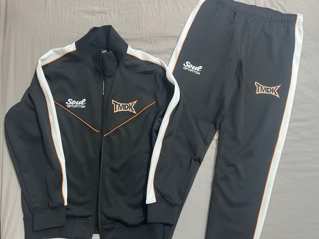 新日本プロレス　ジャージセットアップ　TMDK 2026年モデル　XL