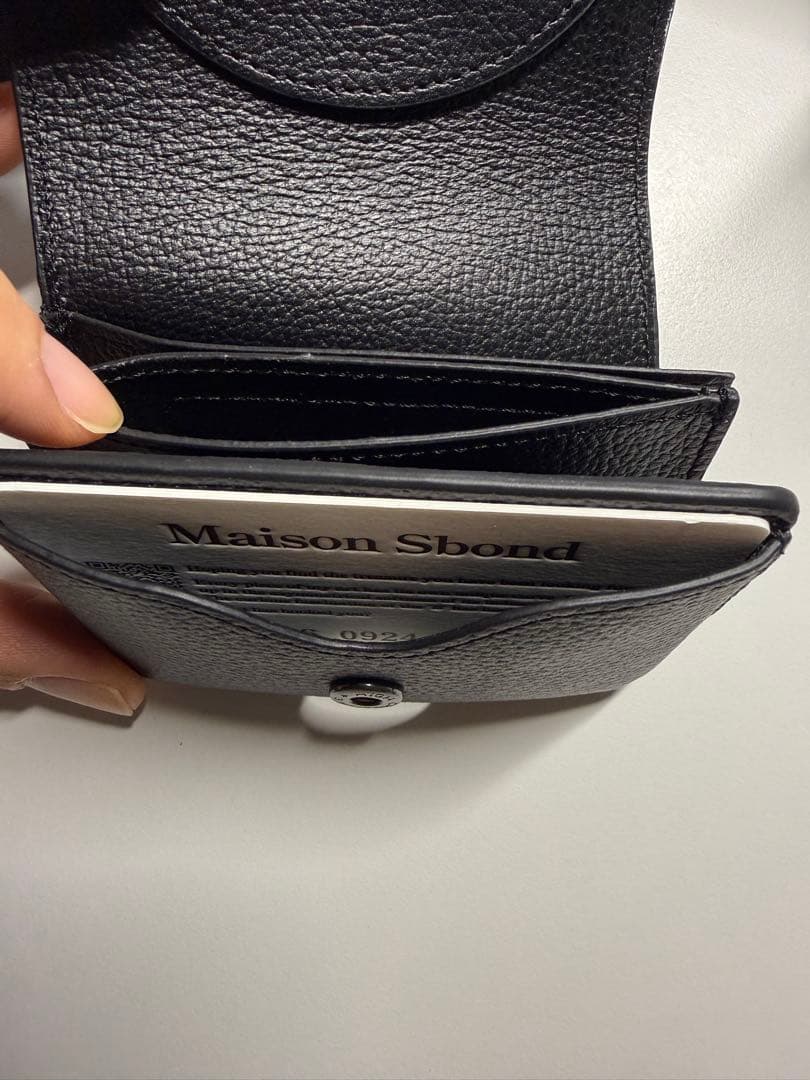 Maison Sbond 折り財布メゾンエスボンド Amyブラック