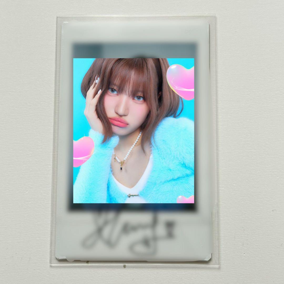 billlie シユン サイン ポラロイド