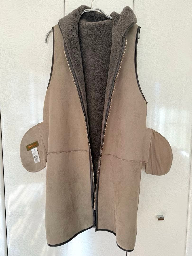 未使用　【RISLEY /リズレイ】フード付ボアベスト グレー