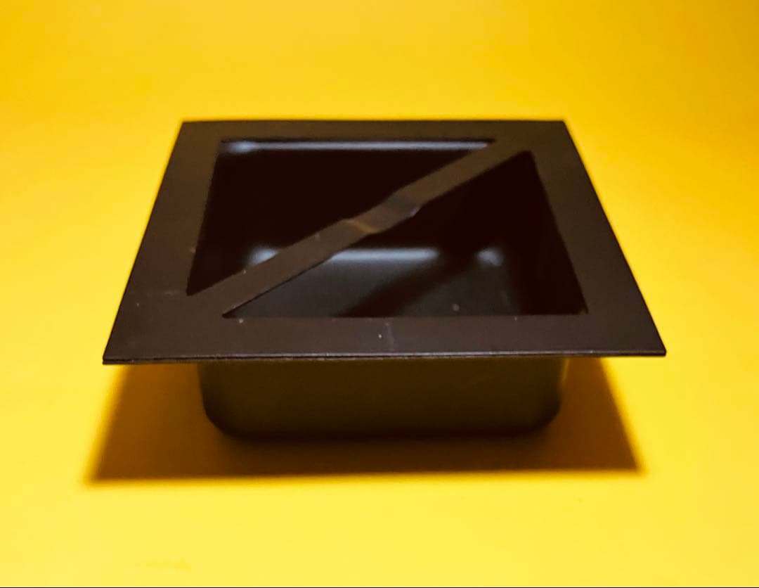 持ち手付き灰皿　昭和レトロ　木製　手提灰皿　引き出し付き　鎌倉彫り　ビンテージ