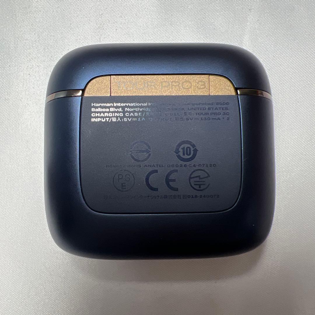 JBL TOUR PRO 3ワイヤレスイヤホン