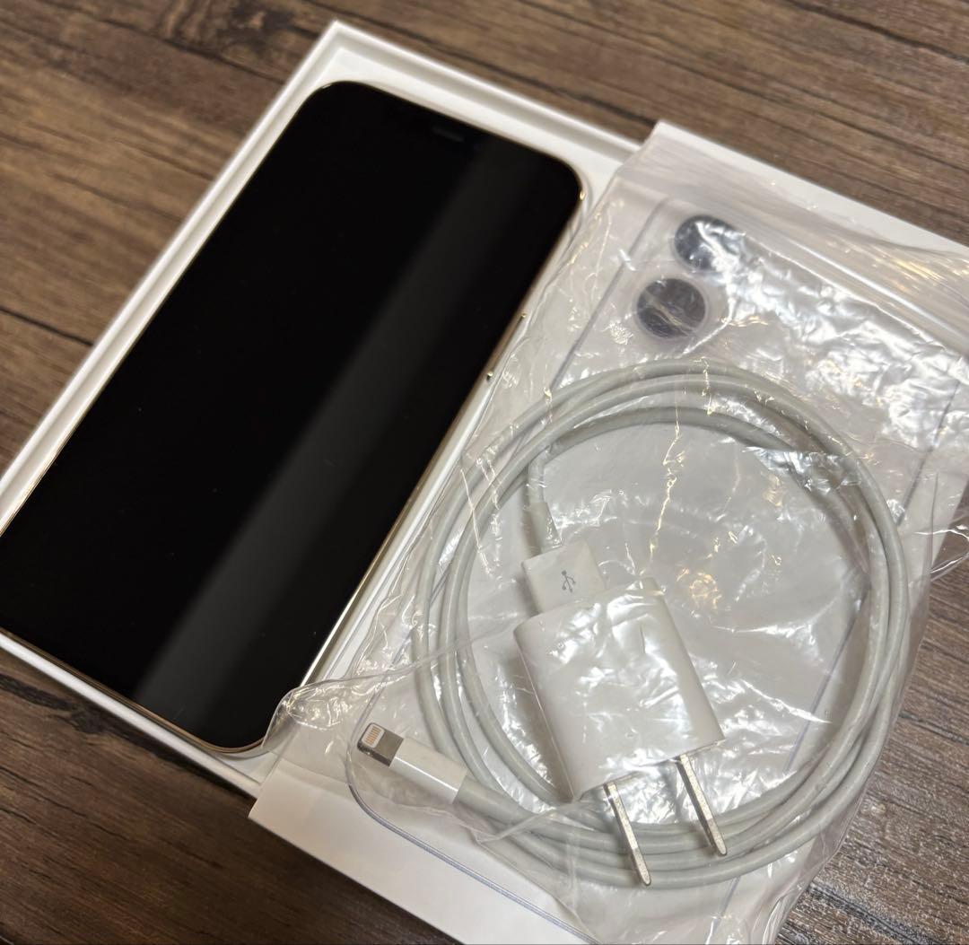 美品　iPhone12pro gold ゴールド　128GB SIMフリー　携帯