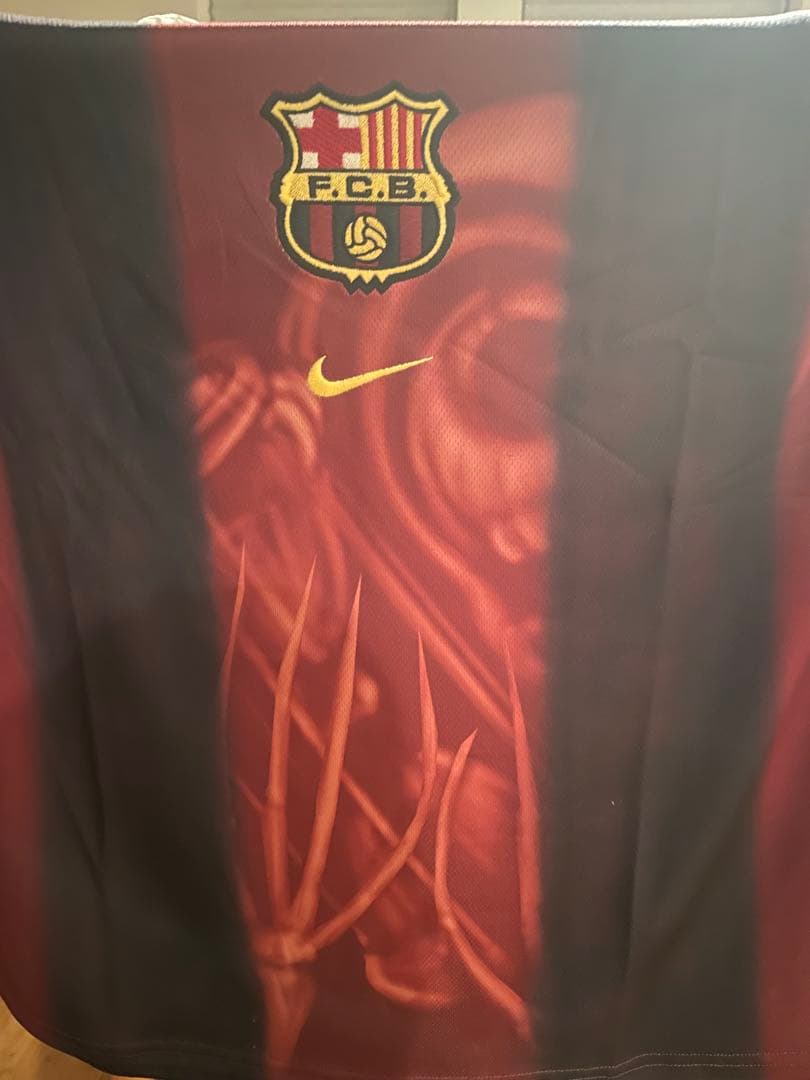 ウェア Travis Scott FC Barcelona Cactus Jack L