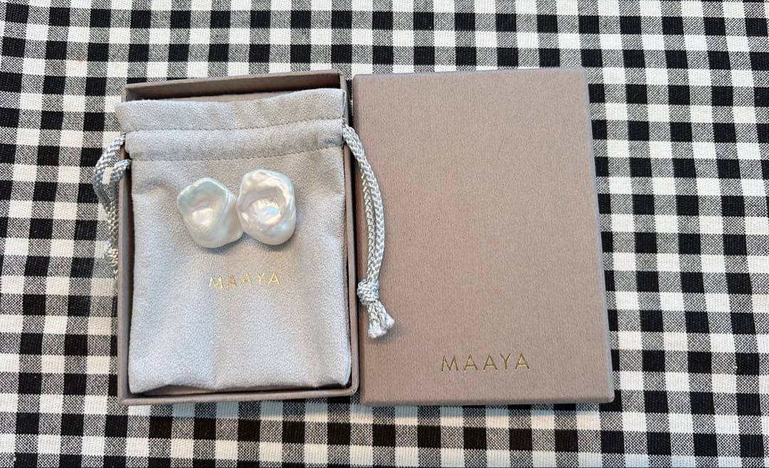 MAAYAバロックパールピアス