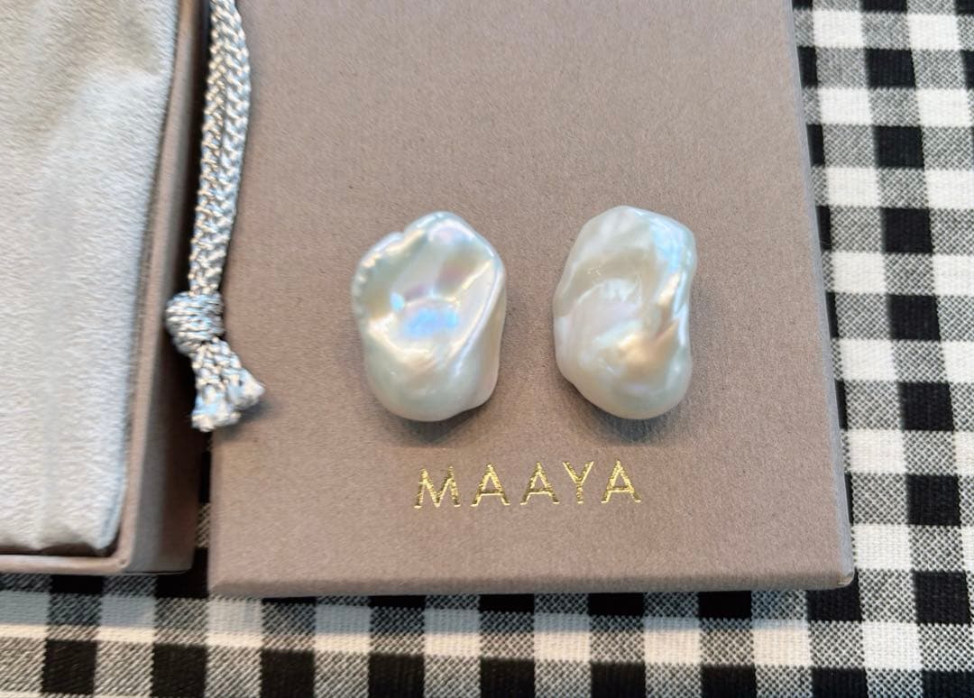 MAAYAバロックパールピアス