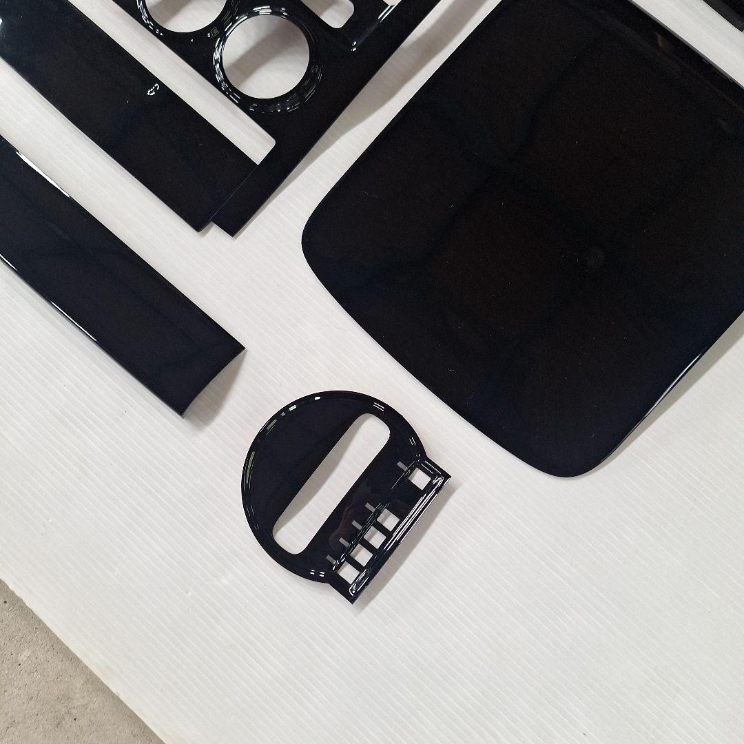 デリカ D5 ピアノブラックパネル15ｐ