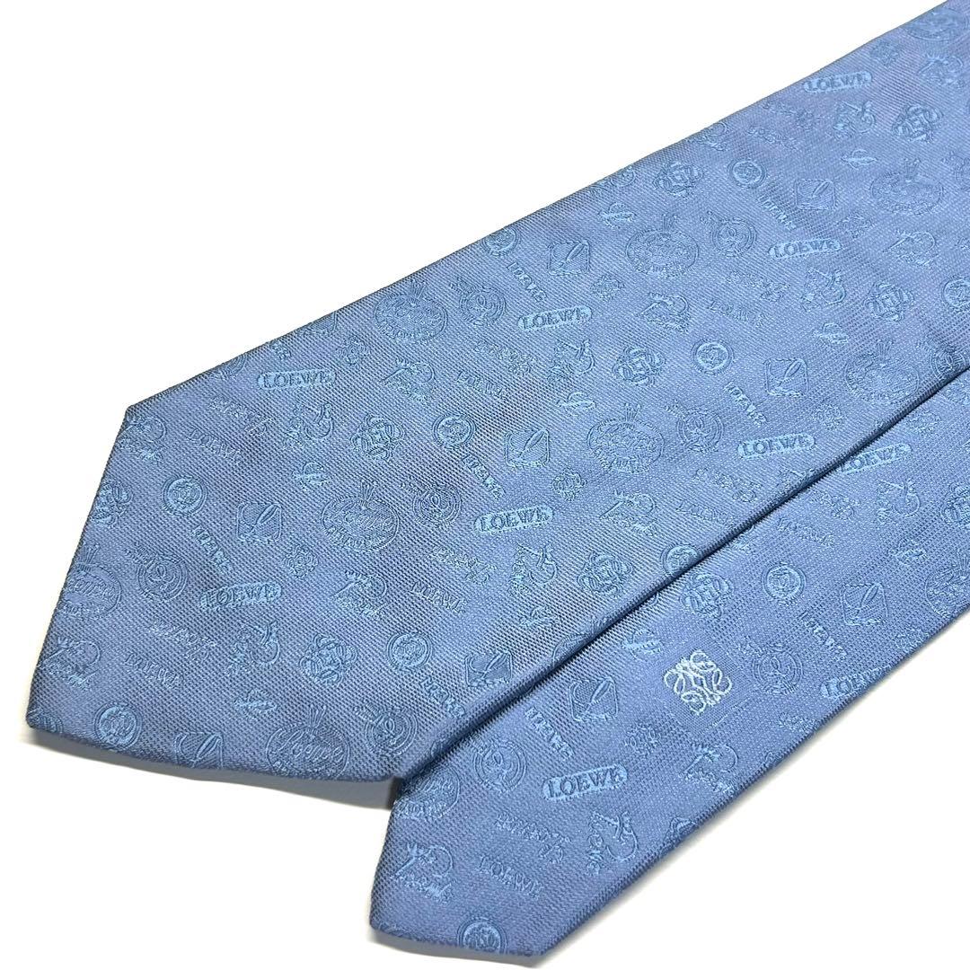 【未使用に近い✨】ロエベ ネクタイ ライトブルー ロゴ アナグラム 生地 高級