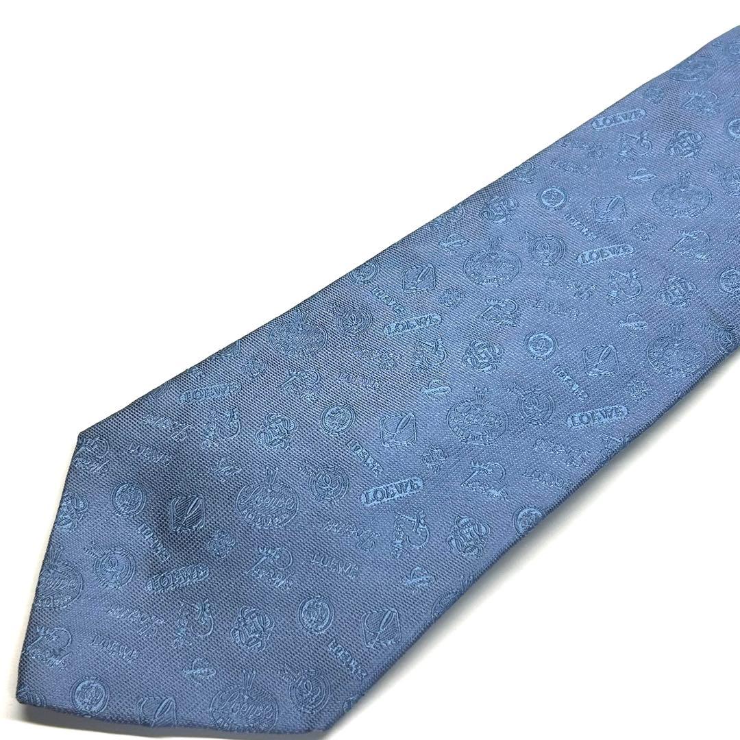 【未使用に近い✨】ロエベ ネクタイ ライトブルー ロゴ アナグラム 生地 高級