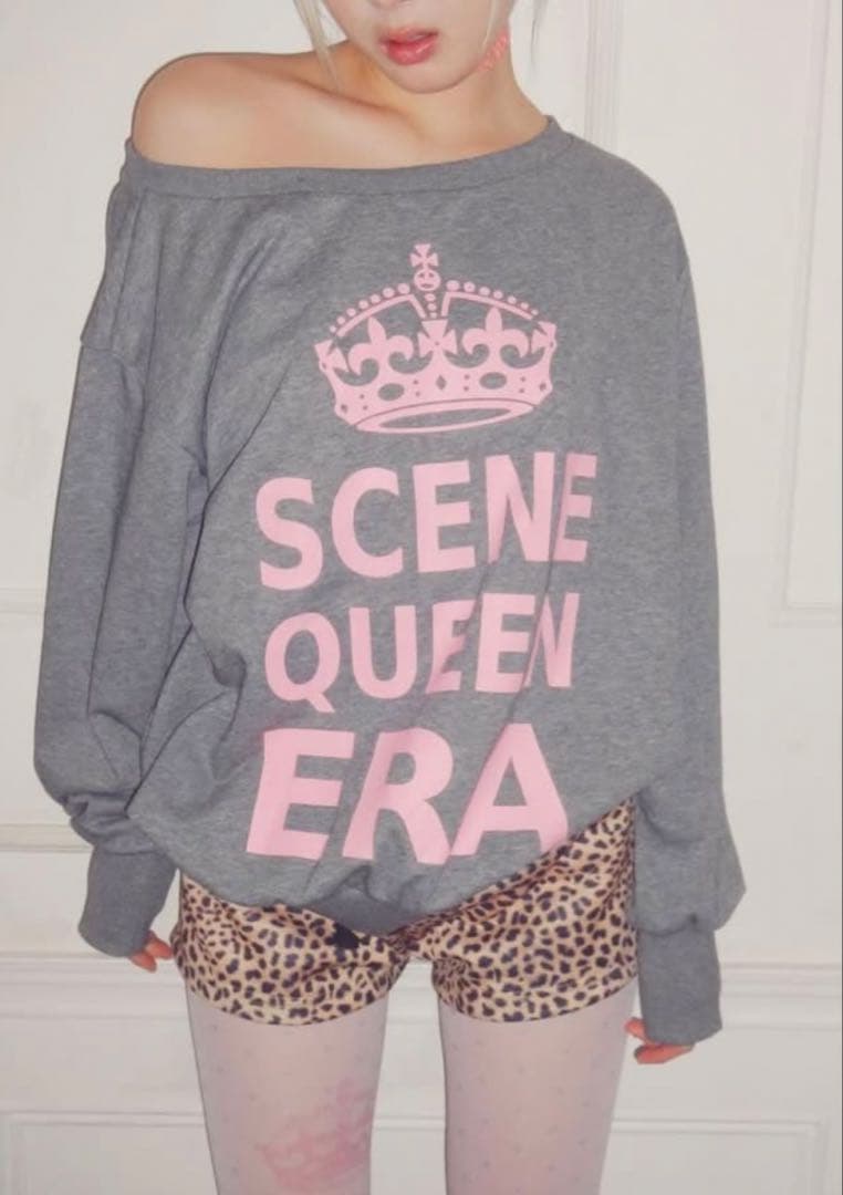 igusa オフショルダー トレーナー