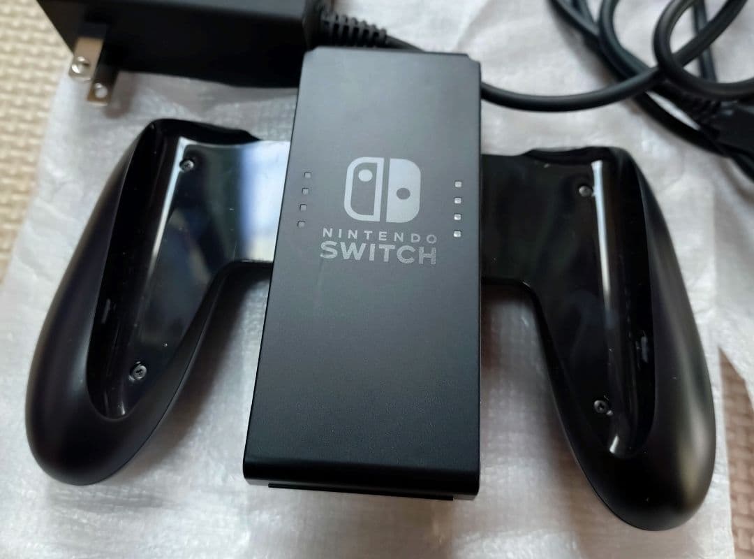 Nintendo Switch 本体 青・オレンジ 付属品　中古　動作確認済み