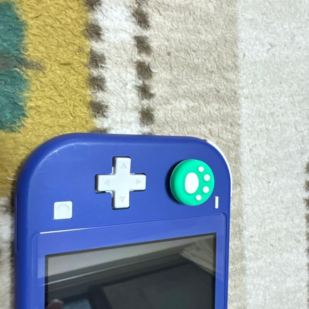 Nintendo Switch lite ブルー