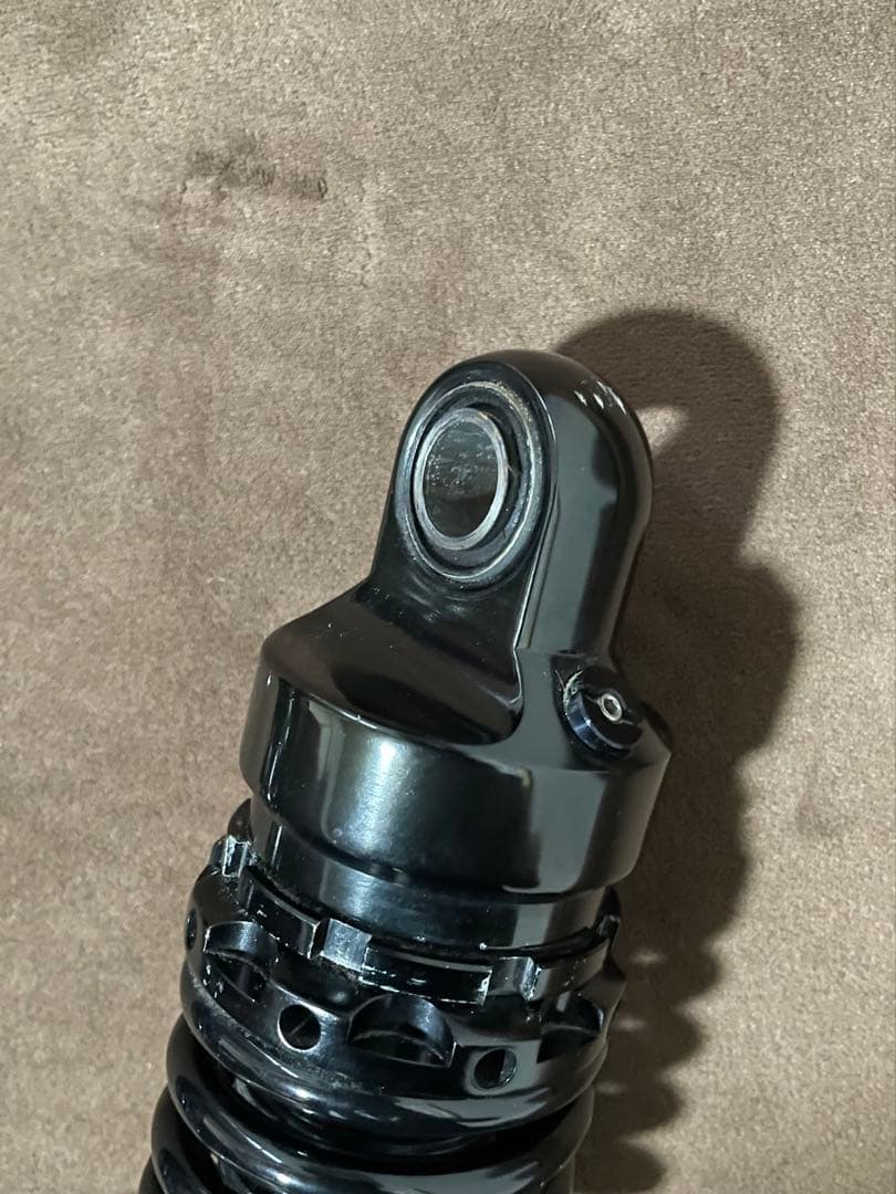 デイトナ アジャスタブルリアショック ブラック SR400/500用