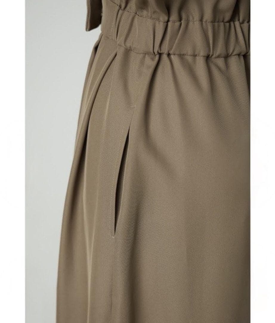 美品 niana ニアナ スタンドアウトカラーオールインパンツL 大きいゆったり