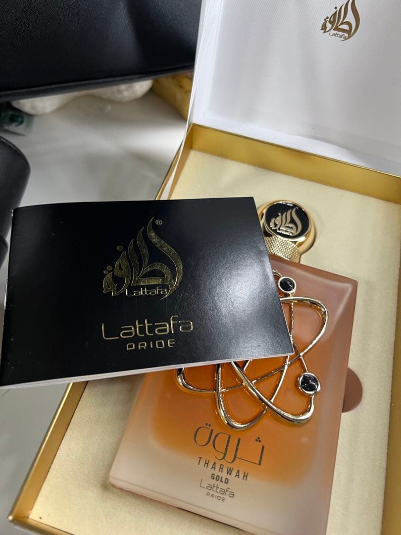 最終値下げ★新品未使用★ Lattafa Tharwah Gold 香水