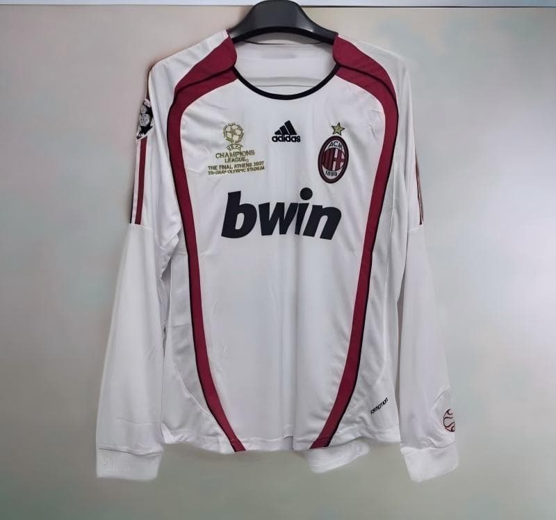 06-07 ACミラン INZAGHI 9番 長袖シャツ