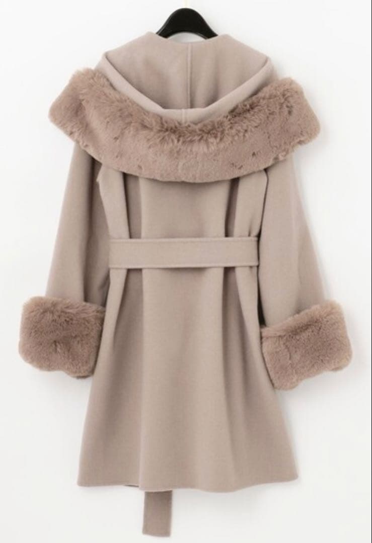 【未使用】グレースコンチネンタル/リバーガウンフードコート/ファー/ベルト付/M