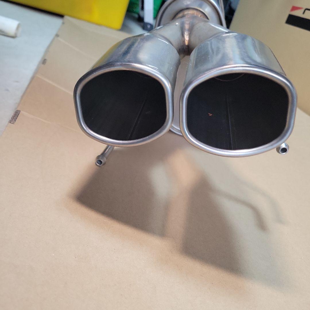 フジツボ技研 Rosso Modello マフラー