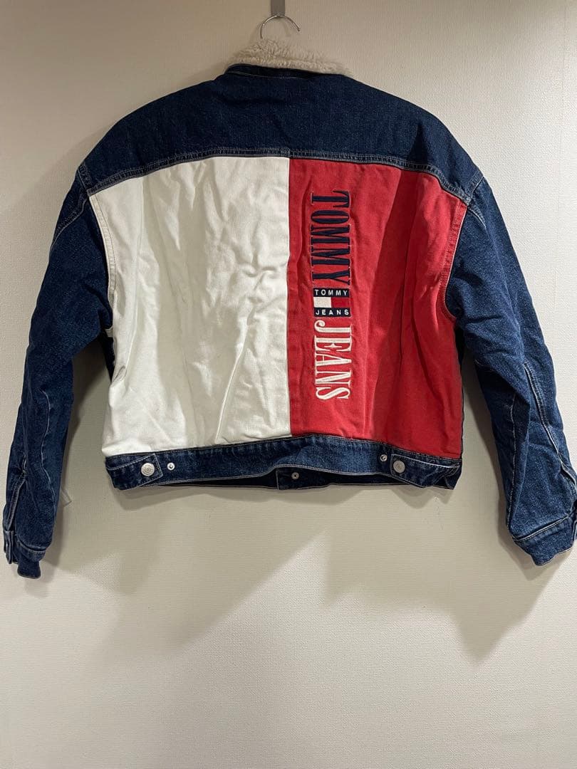 aki　トミーヒルフィガーGジャン　 XL ボア付き　暖かい　トリコロール