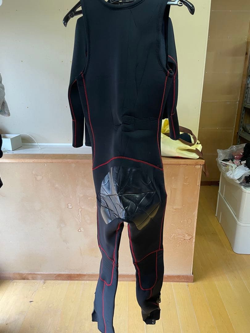 マズメ ウエットスーツ　一式