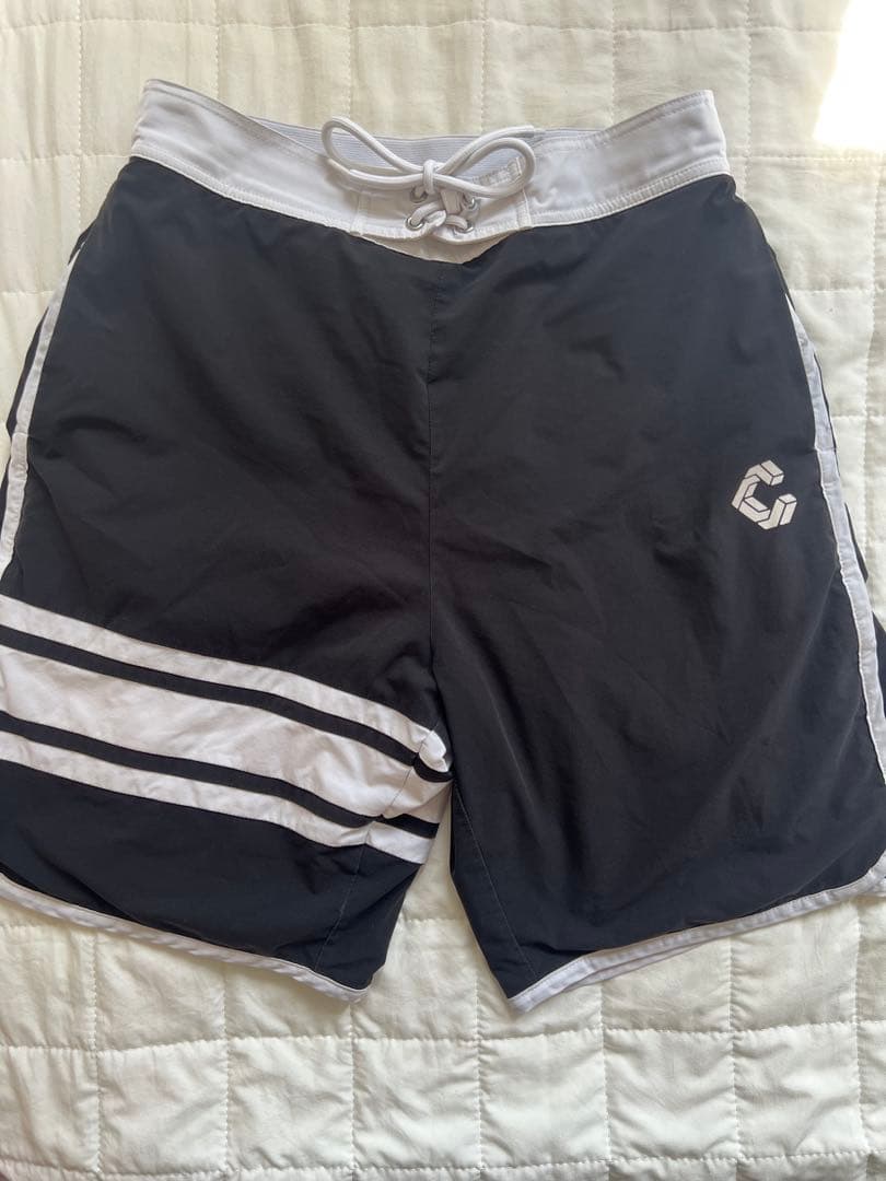 CRONOS ストライプ ショートパンツ 黒