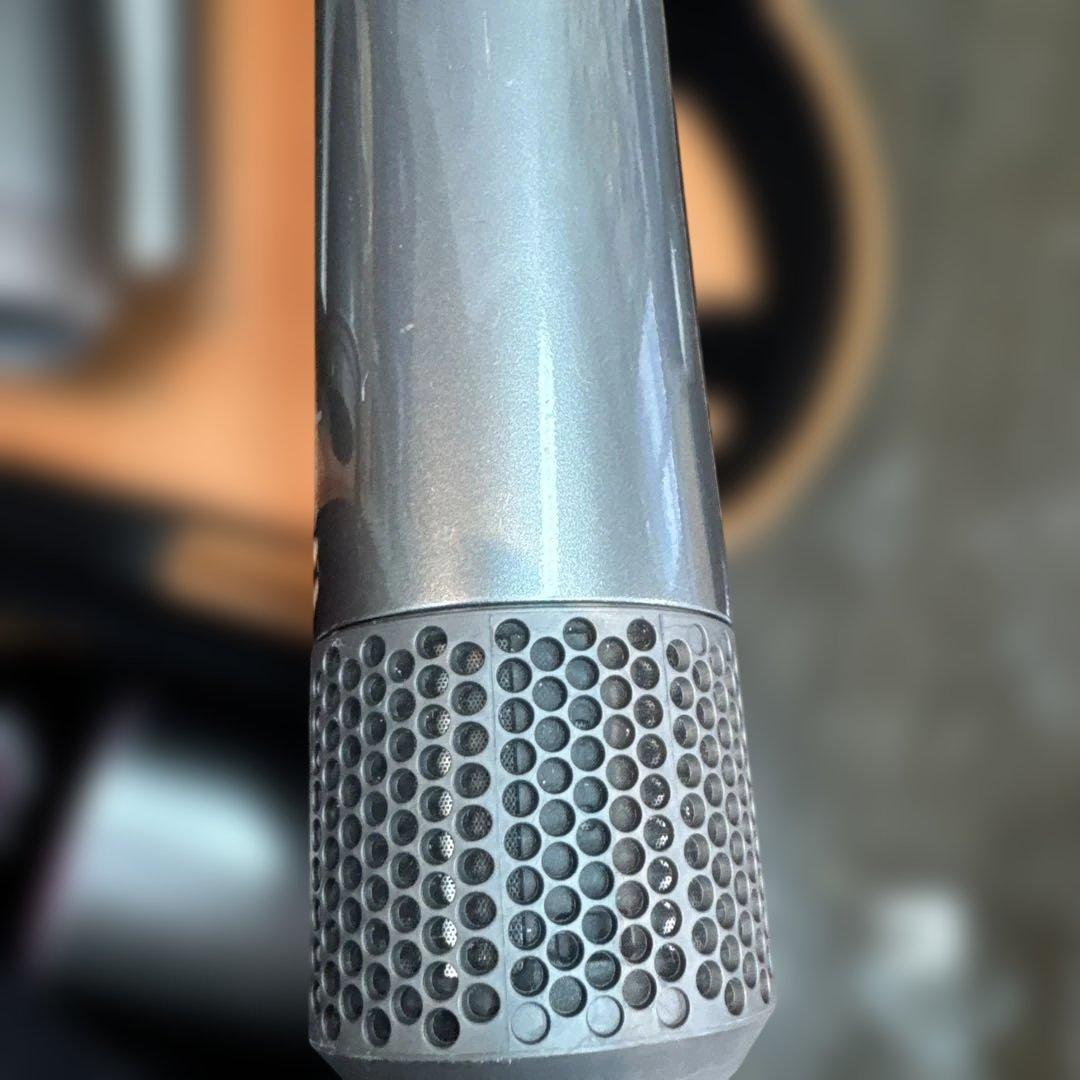 ダイソンエアーラップ HS01