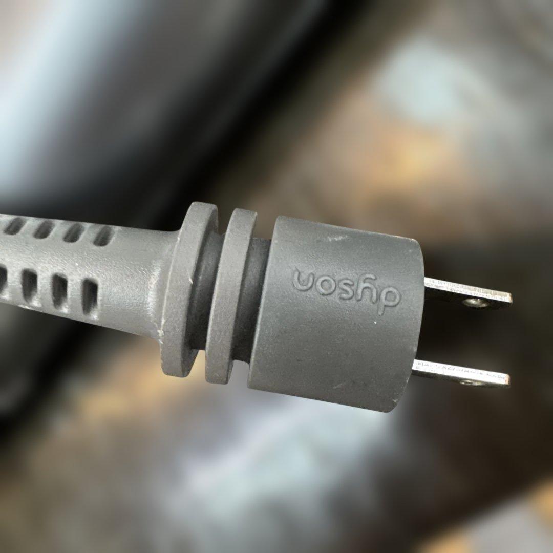 ダイソンエアーラップ HS01