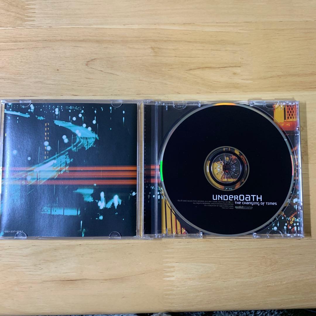 UNDEROATH - Cries Of The Past ＋1枚