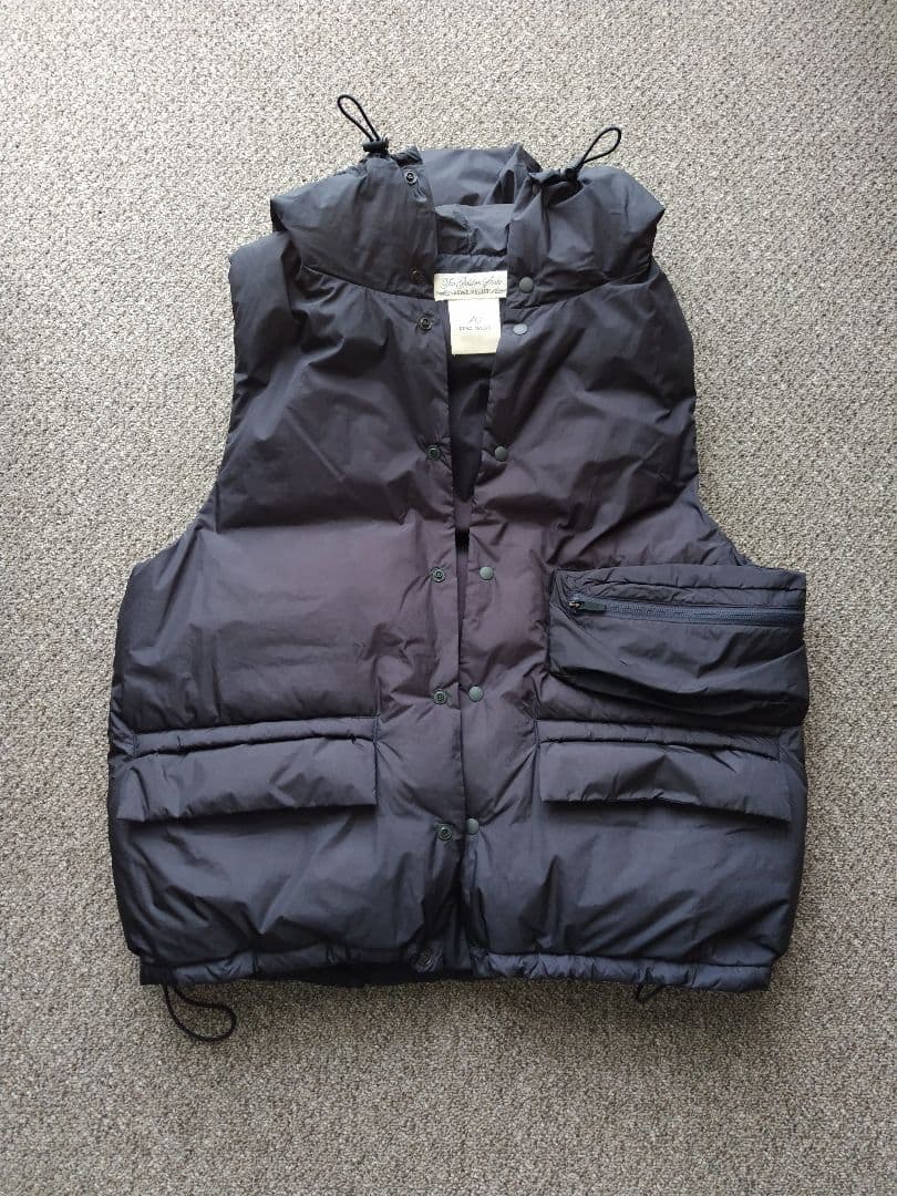 ＊着用1回 美品　CHAOS 別注 レミレリーフダウンベスト　 チャコール