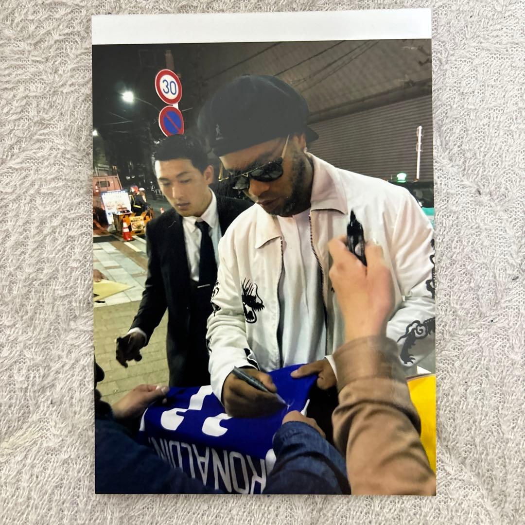 ロナウジーニョ　サイン