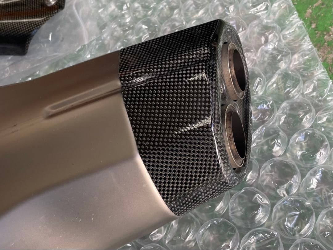 美品  R1250GS マフラー AKRAPOVIC アクラポ