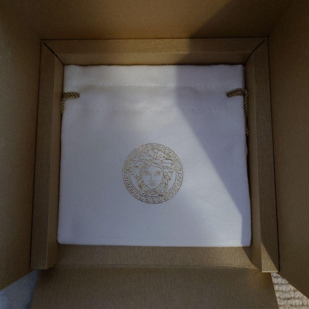 VERSACE アナログクォーツ腕時計 ホワイト/ゴールド