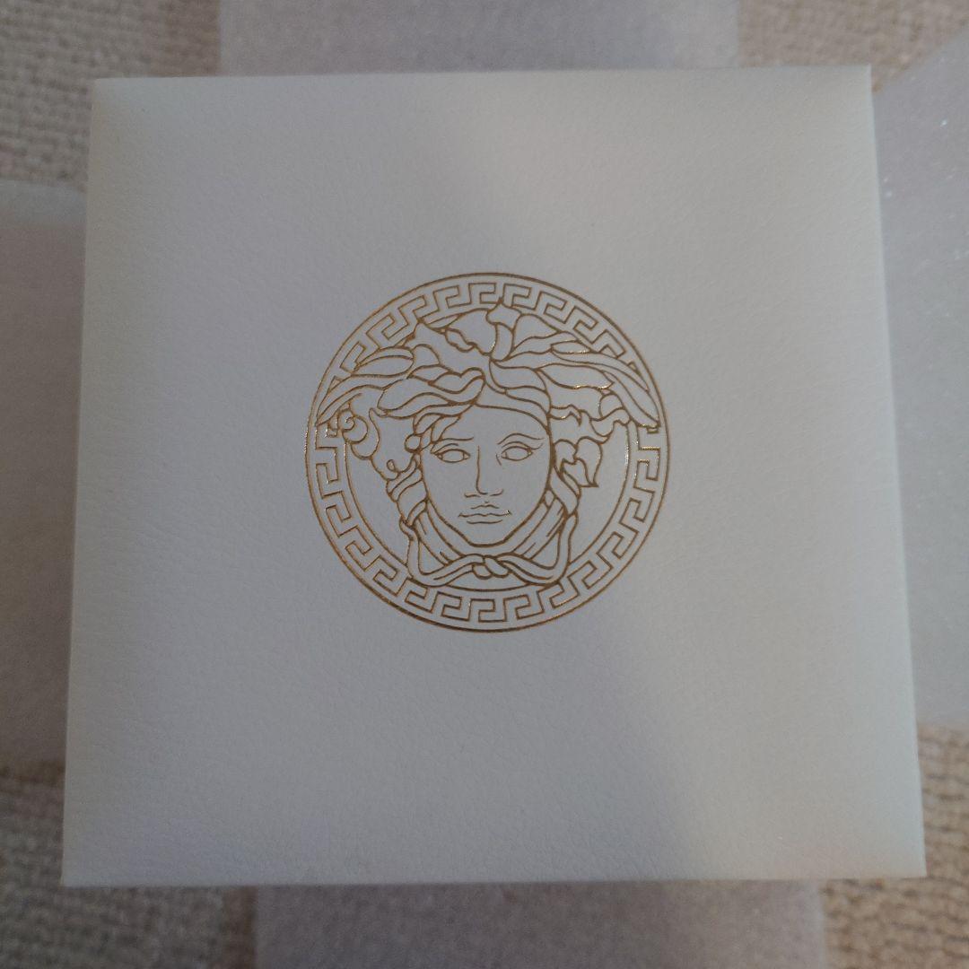 VERSACE アナログクォーツ腕時計 ホワイト/ゴールド