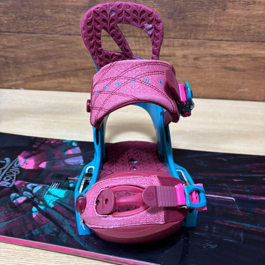 美品　BURTON バートン　フライングＶ　レディース　スノーボード　ブーツ無し