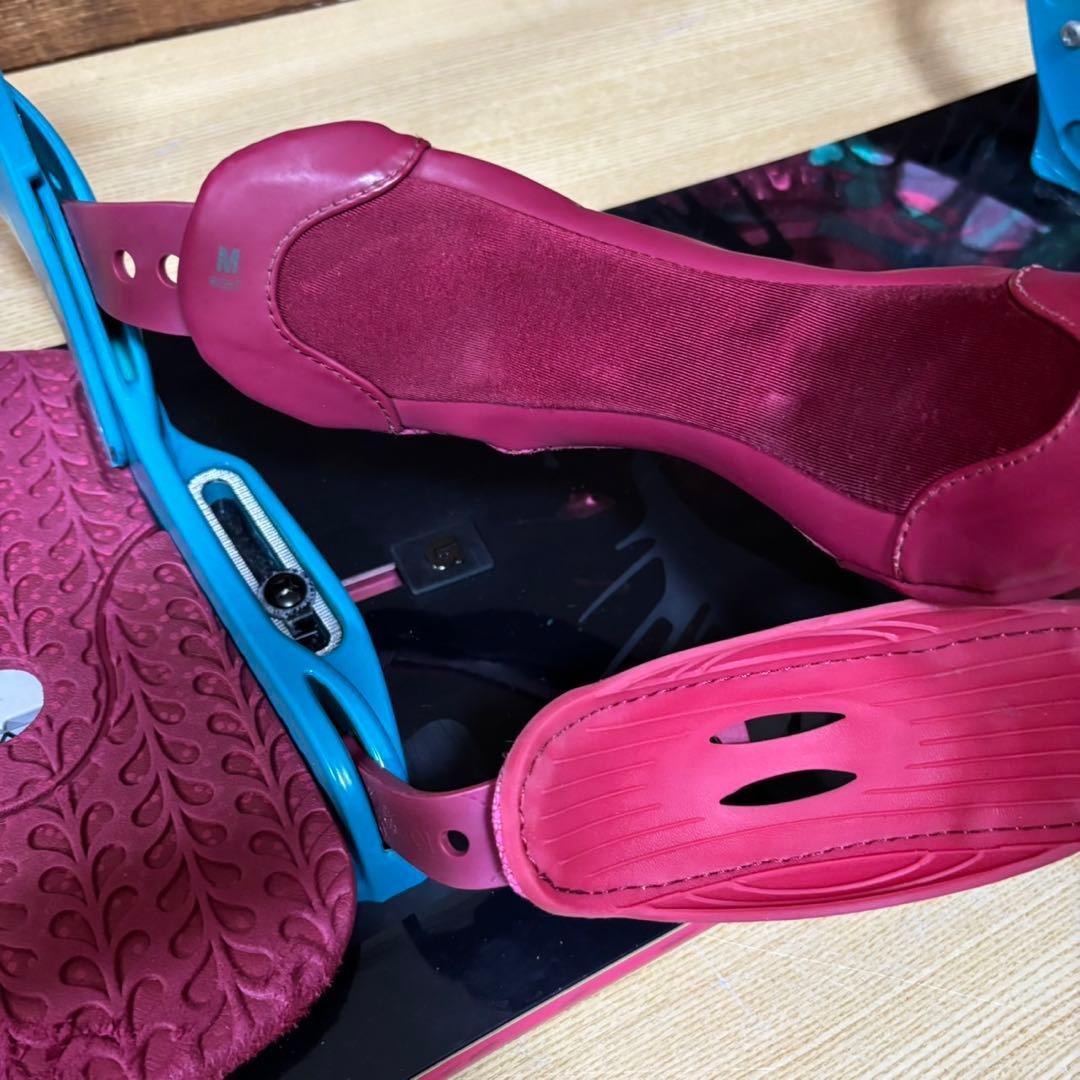 美品　BURTON バートン　フライングＶ　レディース　スノーボード　ブーツ無し