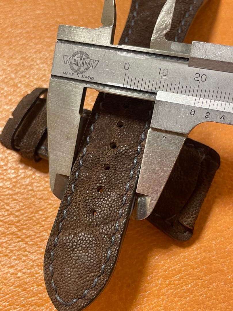 BAB-エレファント　レザー 時計ベルト 茶色、 ラグ幅22/20mm