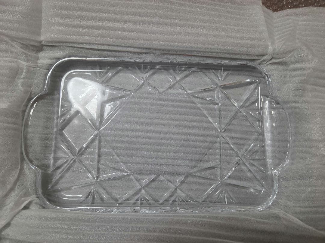 未使用保管品箱付美品クロムハーツバカラ中型トレーお皿ガラス送料無料