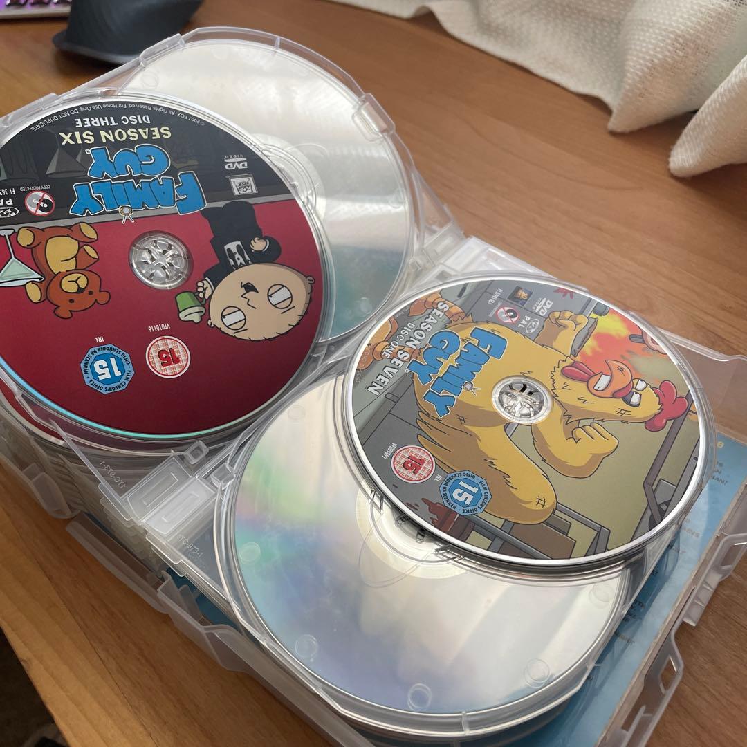 アニメ Fmily guy the complete 1 -16 collection