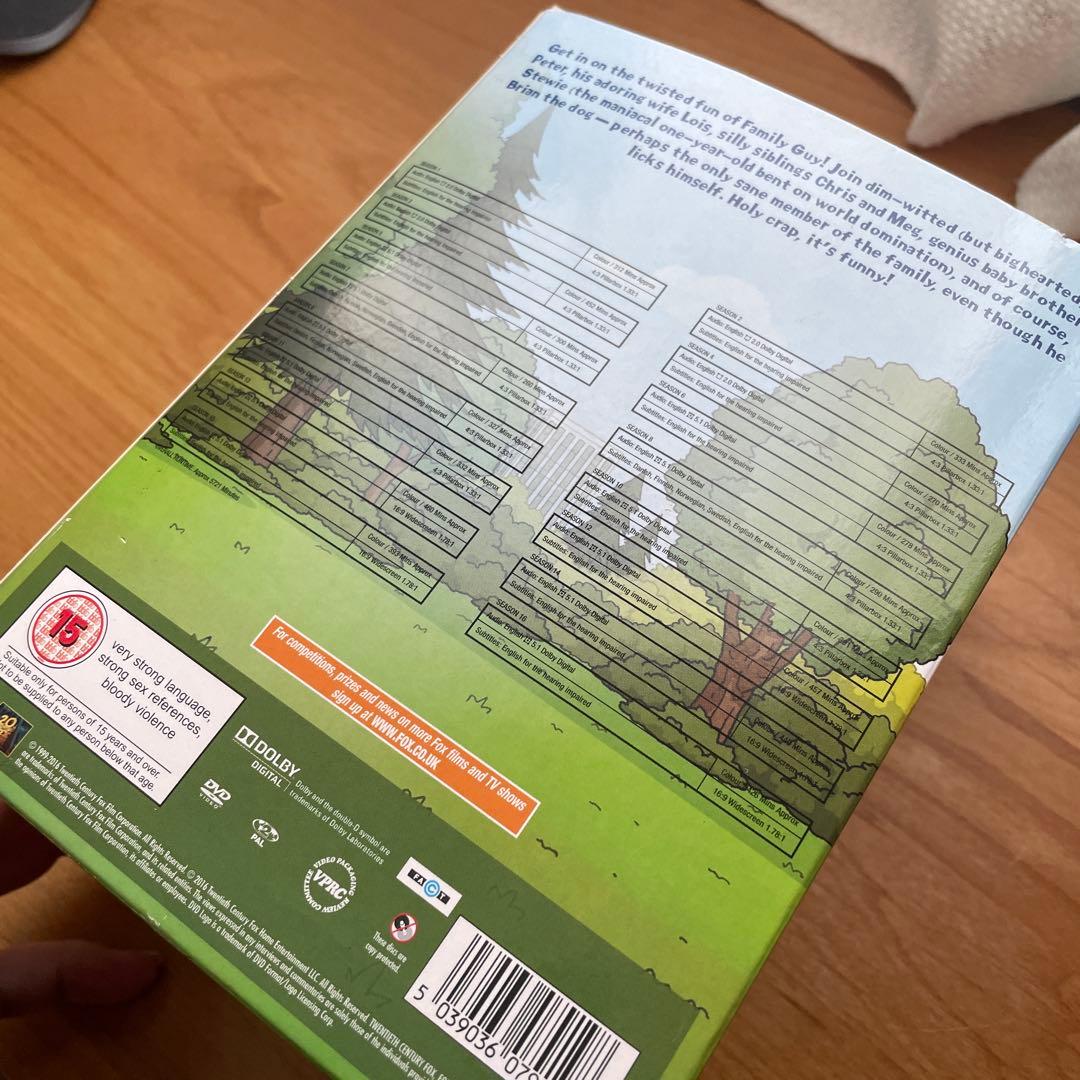 アニメ Fmily guy the complete 1 -16 collection