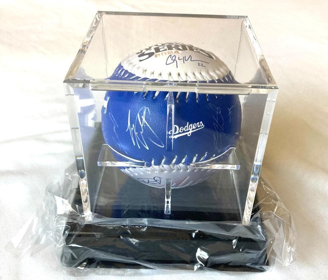 1024個限定 ドジャース世界一記念 サイン入りボール 大谷翔平 ロットNo.付