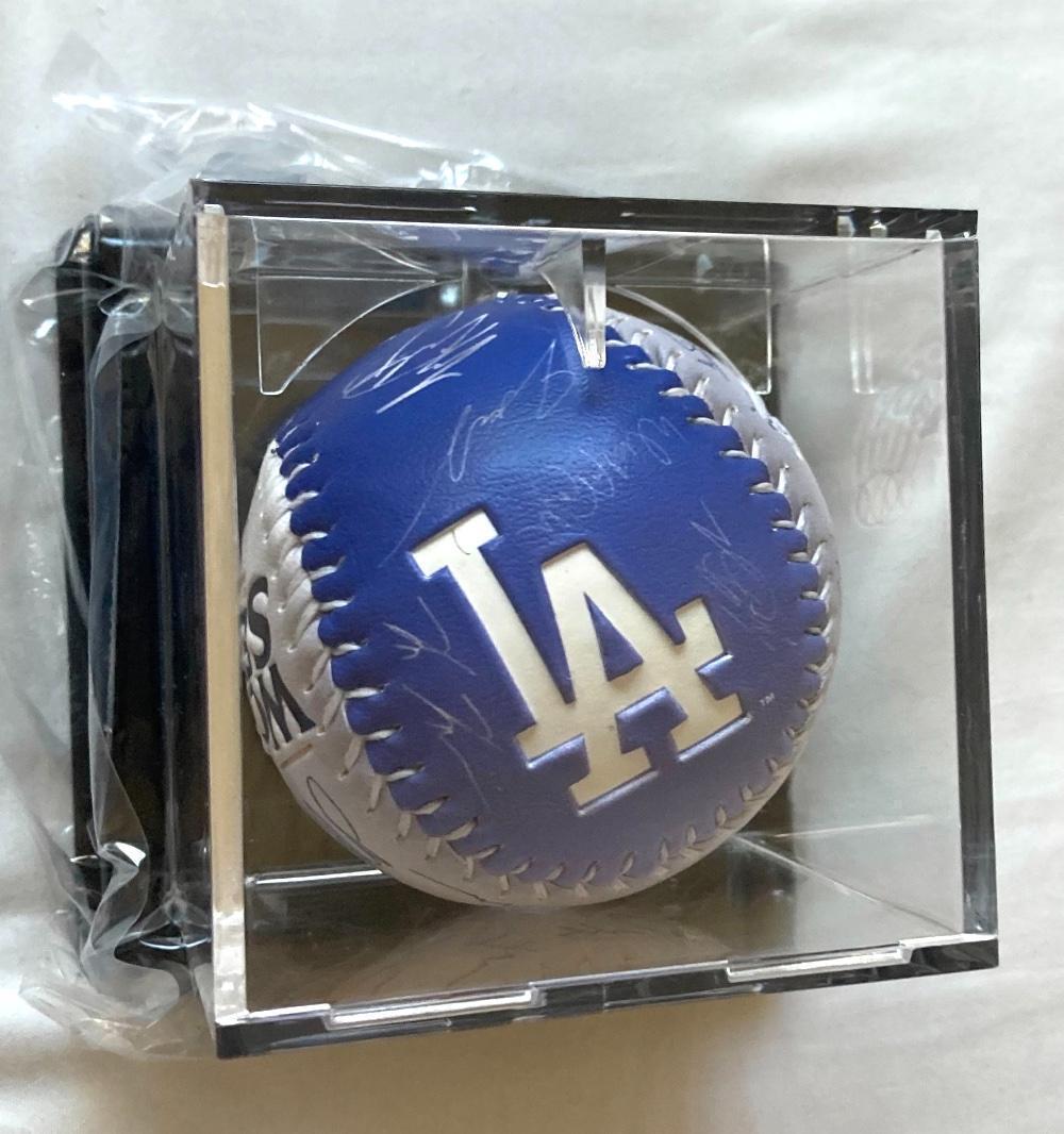 1024個限定 ドジャース世界一記念 サイン入りボール 大谷翔平 ロットNo.付